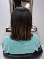 ムートン(Mouton)&nbsp;プレイングカラー＋切りっぱなしボブ