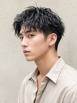 フレイムス ヘア アンド リラックス 高崎駅西口店(Frames hair&relax)&nbsp;黒髪ミディアムツーブロックアップバング韓国パーマ