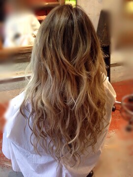 アップシーデイジー(upsy daisy) ルーズグラデーション