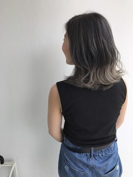 ヘアメイク オブジェ(hair make objet) セミディーでも可愛いグラデーションカラー    KAI