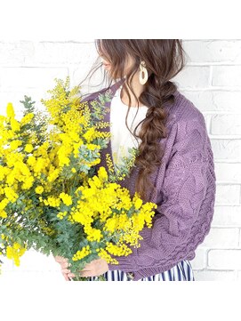 モク ヘアーサロン(moku hair salon) カジュアルにも結婚式にも映える編みおろしヘア