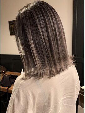 シフト ニュートラル(SHIFT N) エアタッチバレイヤージュ ホワイトグレー