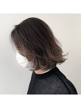 モノクロ(MONOCHRO) 透明感　くすみベージュカラー