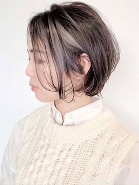 モリオフロムロンドン 原宿本店(morio from London) 【morio原宿】インナーカラーシルバー ショートボブ