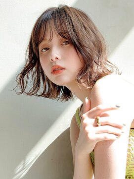 アイティー バイ アルバム 中野店(IT by ALBUM) ナチュラルボブ_アースカラーくびれヘアツートンカラー_8290