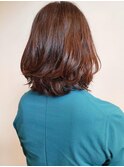 毛先に軽いパーマで柔らかい印象のグラボブ/ニュアンスカラー