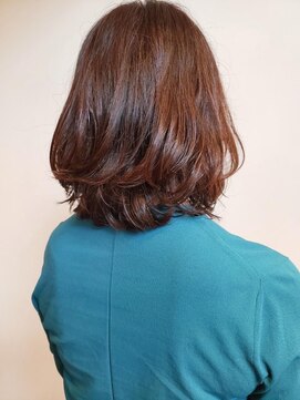 トップヘアー ガーデンヴィラ 安城(Garden Villa) 毛先に軽いパーマで柔らかい印象のグラボブ/ニュアンスカラー