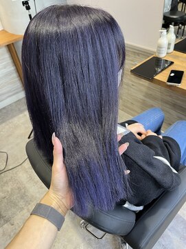 リーオオサカ(Lee Osaka) バイオレットカラー×東芽生