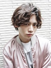 毎日のスタイリングが簡単になるパーマスタイル《亀戸/ツイストスパイラル/波巻きパーマ》