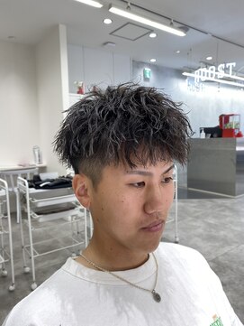 ルースト 西院店(ROOST) ツーブロック/マッシュ/ツイストスパイラル