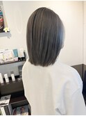 長めボブ　グレージュ
