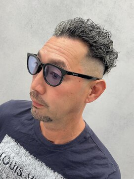 ルースト 西院店(ROOST) 極道パーマ×ホワイトハイライト