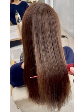 レヴィア(REVIA) レディース艶髪ロングベージュ