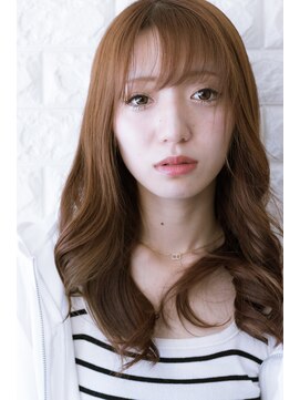 ノイン(noine) 30代・40代・50代・セミロング・大通り