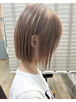 ラウラアンドロー(LAURA&RO) 【スモーキーベージュ】