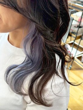 ラベンダーグレイのインナーカラー