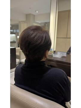 ヘア&エステ ヒロイン 西武池袋店 大人上品ショート。