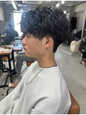 センターパート波巻きパーマニュアンスパーマ