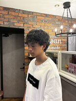アルティザン(artisan) マッシュウルフシャドウパーマ