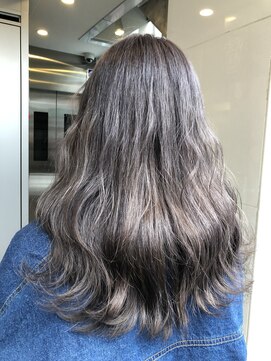 ルイス(L'wis) プラチナラベンダーアッシュ