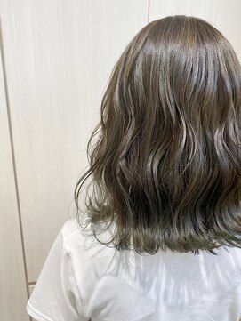 アクイール ピュール ヘア(Accueillir Pur hair) 【長岡】【見附】【ピュール】【柳橋奈緒】オリーブアッシュ