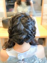 ヘアーアンドメイク ベニーレ(Hair&Make Venire) ツインテール