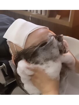 サンズカラー(3’s color) ヘッドスパ