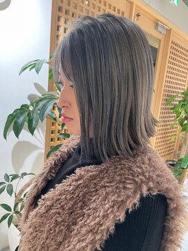 オーラメロウ(orlla melleau) ぱつっとボブ