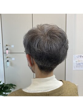 アグレアーブル 上地店 シルバーグレイショート