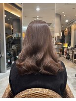 クーラ(Cura) 【Cura原宿】ツヤ感UPコテ巻き風パーマ・デジパー