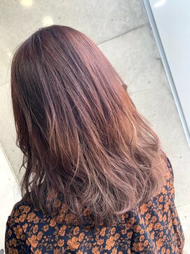 ニーゼロゼロナナ(2007) ピンクブラウン