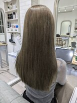 アウリイバイイルヘアー(Aulii by illu hair) 大人女子にもオススメ《ダブルカラー×オリーブベージュ》