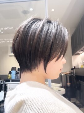 ロンドジェネルーズ 柏(Lond generous) ミニウルフ黒染め髪質改善縮毛矯正酸性ストレートレイヤー/柏柏