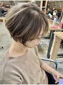 大人気☆白髪ぼかしショート