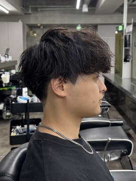 ニコ トウキョウ ロジック(nico TOKYO Logic) メンズ刈り上げマッシュツイストスパイラルパーマ