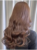 ブラウンカラー ウェーブ　韓国ヘア 透明感カラー 顔周りカット