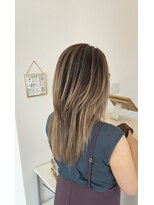 ナッツ(Nut's)&nbsp;カット+バレイヤージュ