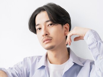 RETOUCH by fifth 銀座 ll Men's salon【10月26日NEW OPEN(予定)】の写真/《*センターパートのパーマデザイン*》毛先の流れまで重視したパーマで、細かなニュアンスまで再現◎[銀座]