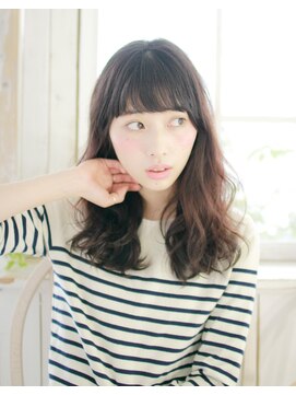 プティルカ(PutiLuca D.C.) ミックスカールのナチュラルパーマ