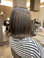 アルターリール(aL ter Rire)&nbsp;切りっぱなしボブ×アッシュベージュ/澤瑞絵
