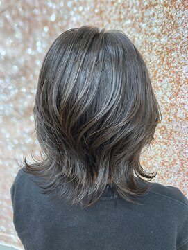 美容室 綺麗 ミディアムヘア