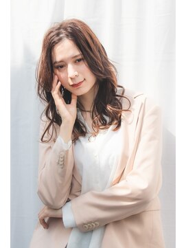 パノラ(PANOLA) 大人かわいい/小顔レイヤー/20代30代/透明感ベージュ