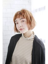 ラクシア(LUXIA)&nbsp;切り込みショートバングのニュアンスボブ