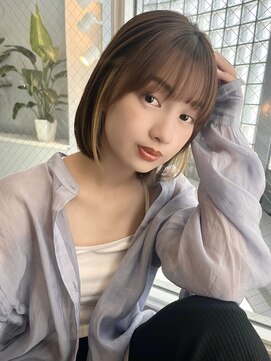 ミリア(MILIA) 20代30代40代インナー/イヤリングカラー/大人可愛いレイヤーボブ