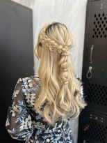 ヴァイス 渋谷店(VAICE)&nbsp;《パーティーセット》編み下ろしハーフアップ