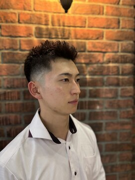 アントレース 池袋店(UNTRACE) フェザーアップ【メンズ/バーバー/理容室】