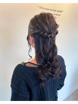 ブラック(BLUCK)&nbsp;ハーフアップヘアセット