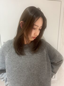 ヨーク(YOKE) YOKE ミディアムレイヤー 韓国レイヤー 顔周りレイヤー