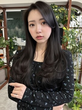 ソピ バイ インビテーション(sopi by invitation) NARUOKA/かきあげ前髪/海外風レイヤー/レイヤーカット/地毛風