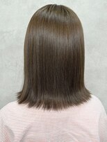 ルノン(LUNON)&nbsp;ホワイトグレージュミニウルフチェリーブラウンデジタルパーマ